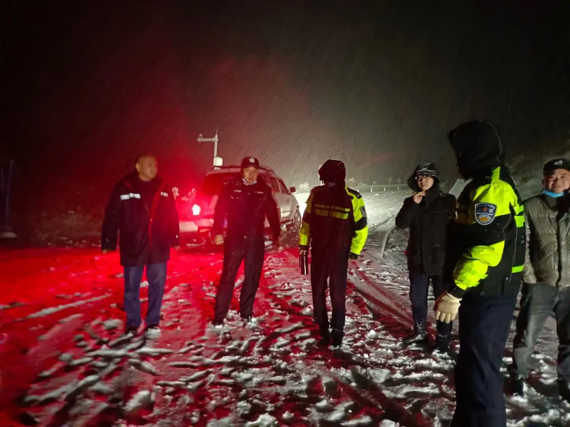 【人保财险】温暖守护 保障安全出行