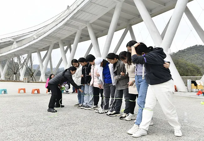 8人捆腿走 (3)11.jpg