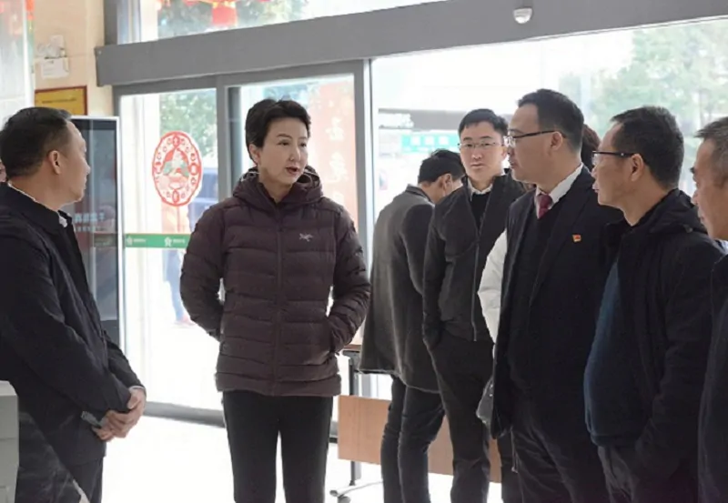 郁翔一行莅临剑河农商银行调研指导