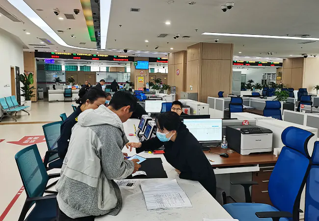 工商银行凯里分行： 黔东南州首家开办公积金按月对冲业务