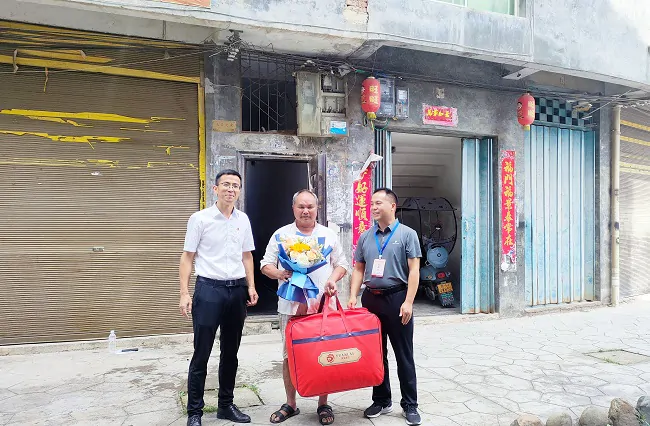 拥军单位齐携手 走访老兵显真情