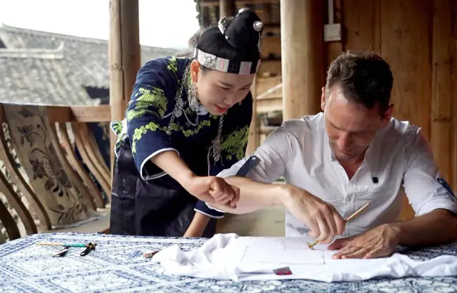 贵州银行黔东南分行：贵银输内力，非遗亮绝招