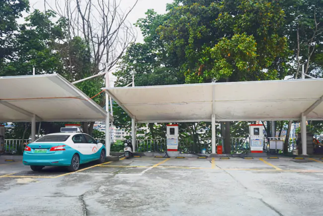 (图为:锦屏县新能源出租汽车).png