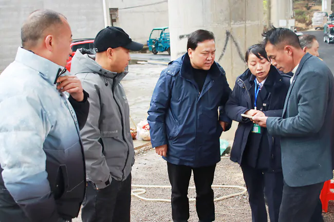 围炉宣讲接地气   服务上门暖人心