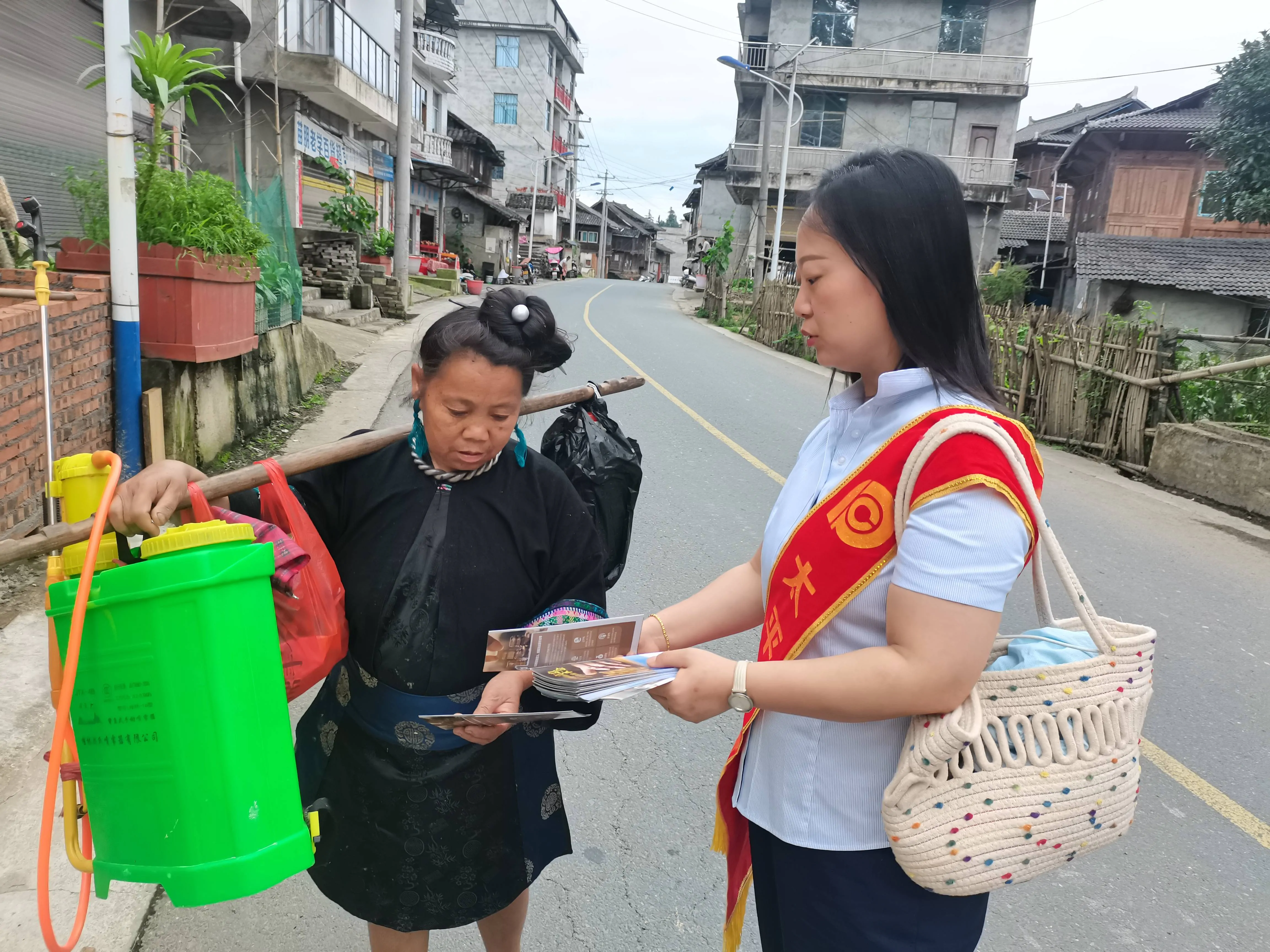 中国太保寿险黔东南中支开展&ldquo;7.8全国保险公众宣传日&rdquo;活动