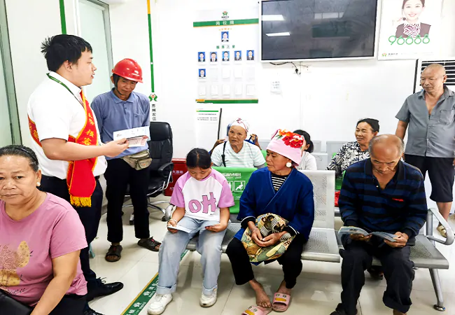 台江农信联社用心对话客户做好金融服务