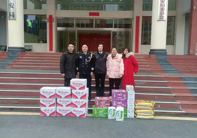 国寿财险开展&ldquo;警保一家亲&rdquo;警察节慰问活动