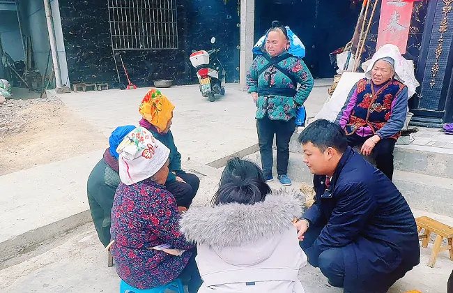 整治拒收人民币，台江农信联社走进乡村