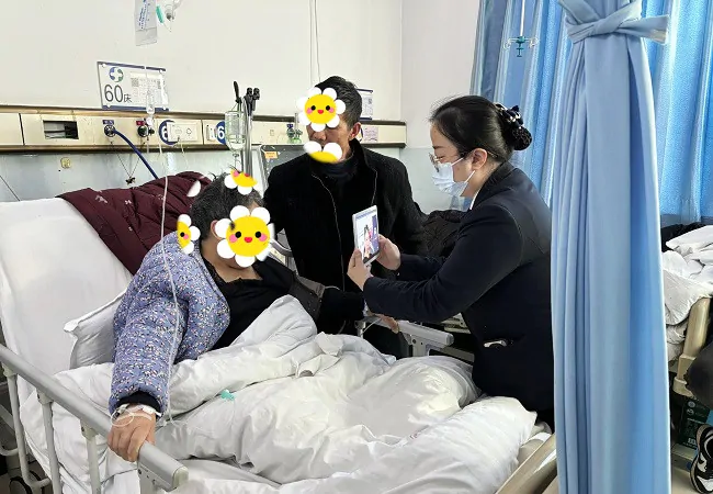 冬日上门送温暖，金融服务有温情