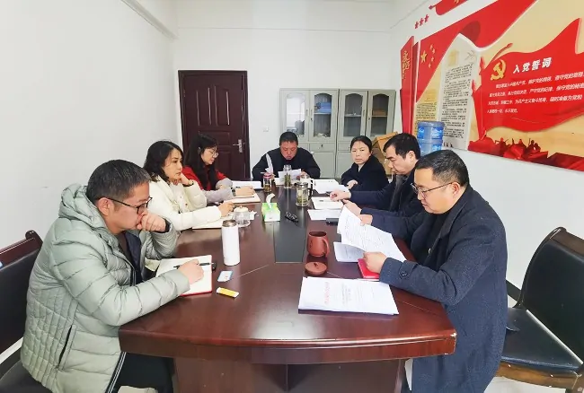 黔东南金融监管分局第七党支部：以高质量组织生活会擦亮党性底色