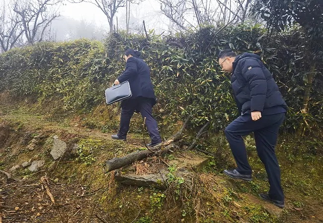 凯里农商银行：把暖心服务送到群众心坎上