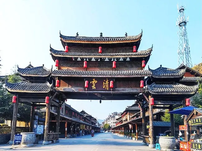 助建旅游新地标 打造游客打卡地 农行黔东南分行赋能&ldquo;苗乡侗寨&rdquo;旅游业高质量发展