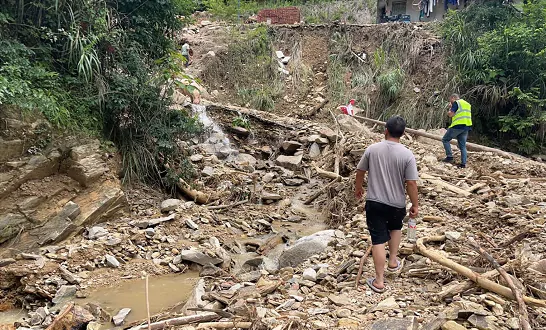 人保财险黔东南分公司支付&ldquo;6.24榕江洪灾&rdquo;首笔农险赔款 汛灾理赔跑出&ldquo;加速度&rdquo;