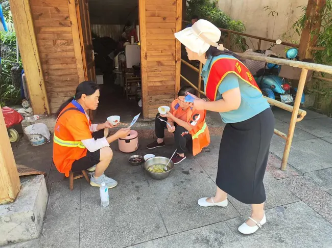 泰康人寿黔东南中支开展金融知识宣传活动