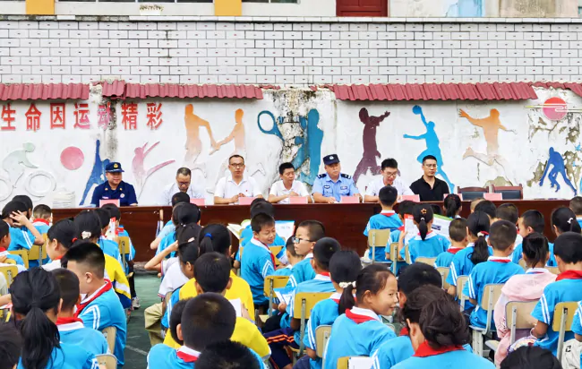 金融知识进校园，这场&ldquo;开学第一课&rdquo;干货满满