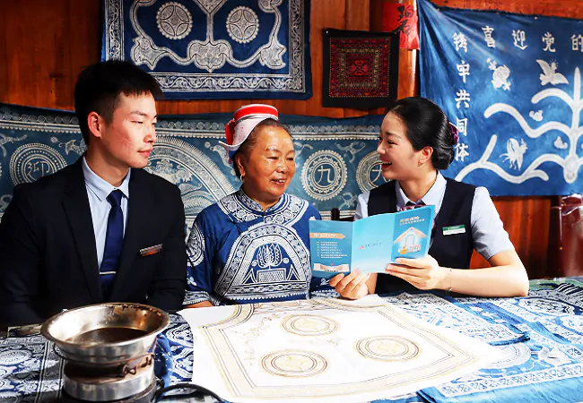 邮储银行黔东南州分行：非遗作坊里的存款保险课