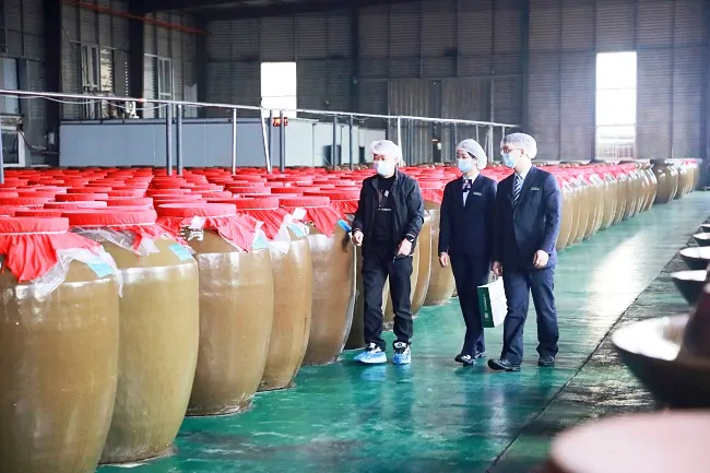 邮储银行黔东南州分行：&ldquo;小微易贷&rdquo;助力凯里酸汤产业焕发生机