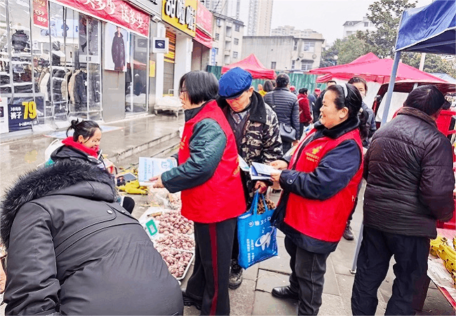 邮储银行黄平县支行：赶集日里话&ldquo;防非&rdquo;，金融守护暖新春