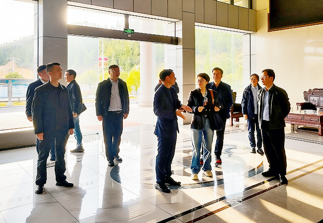 1774852596975012.png 消除逆光光雾.png